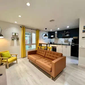 https://stylish-apartment-in-the-historic-center-30-meters-from.1costadelsol.com